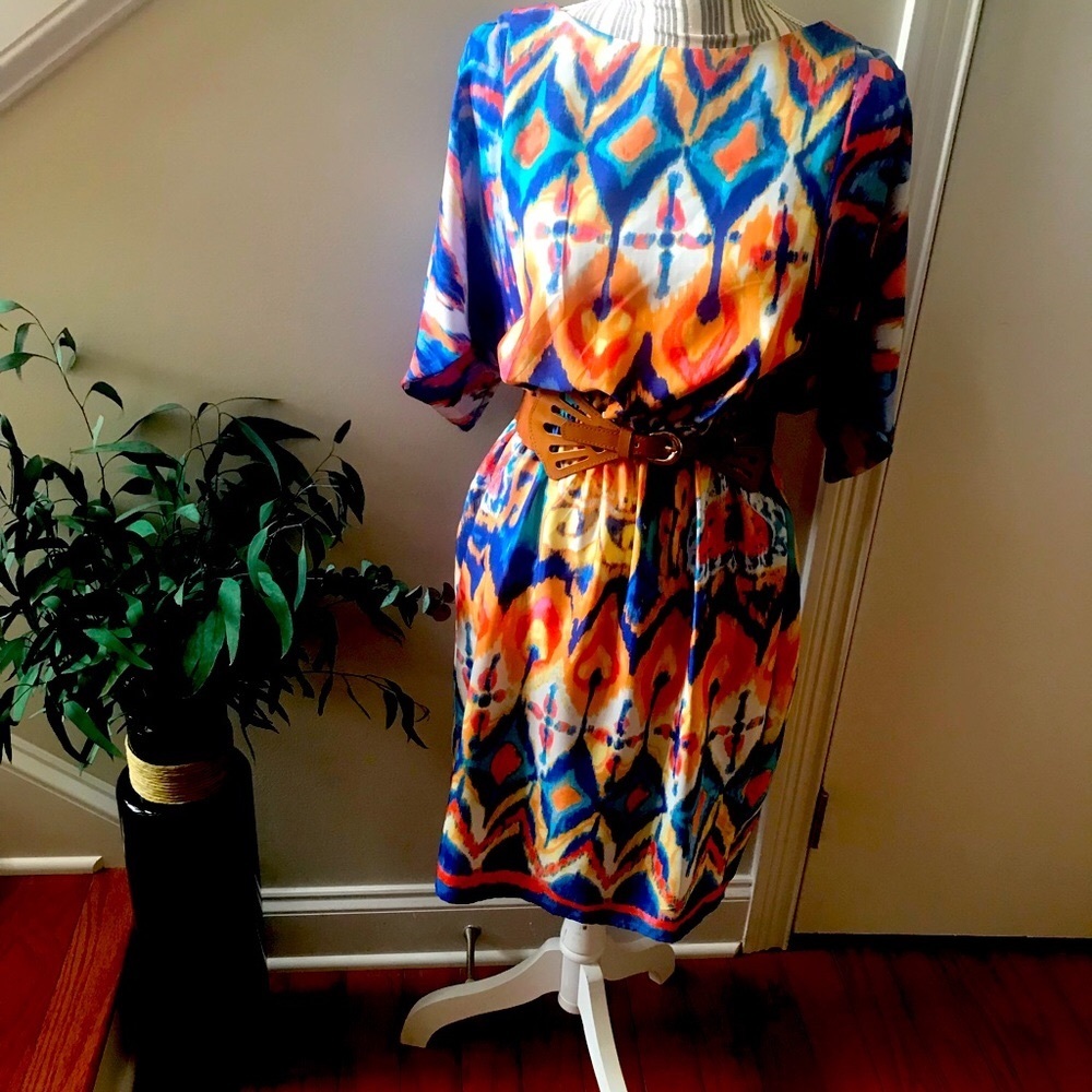 🎈BOLD AZTEC PRINT DRESS